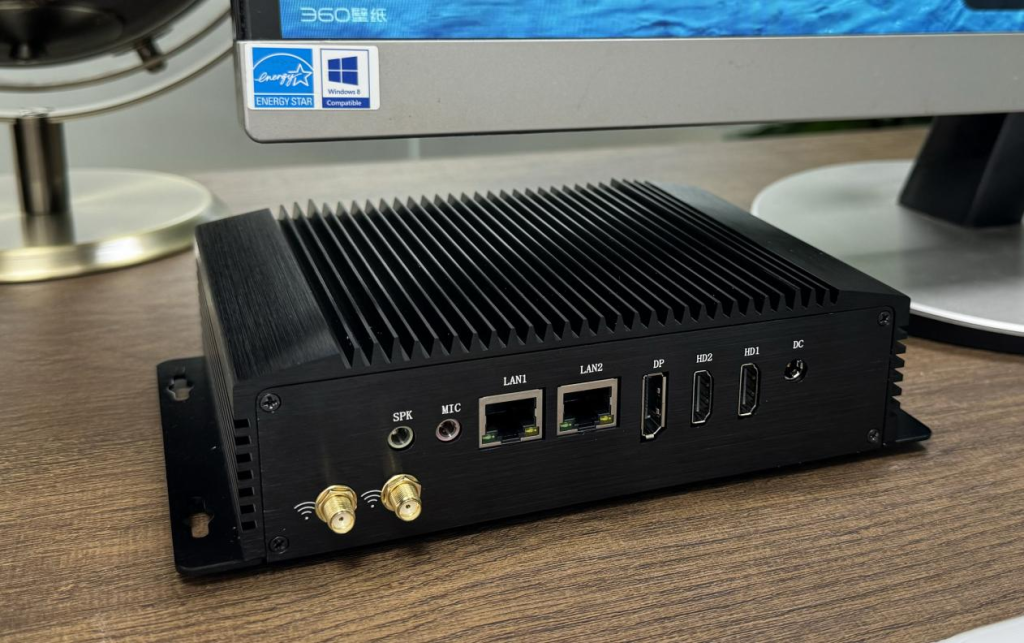 Industrial Embedded PC GT1100